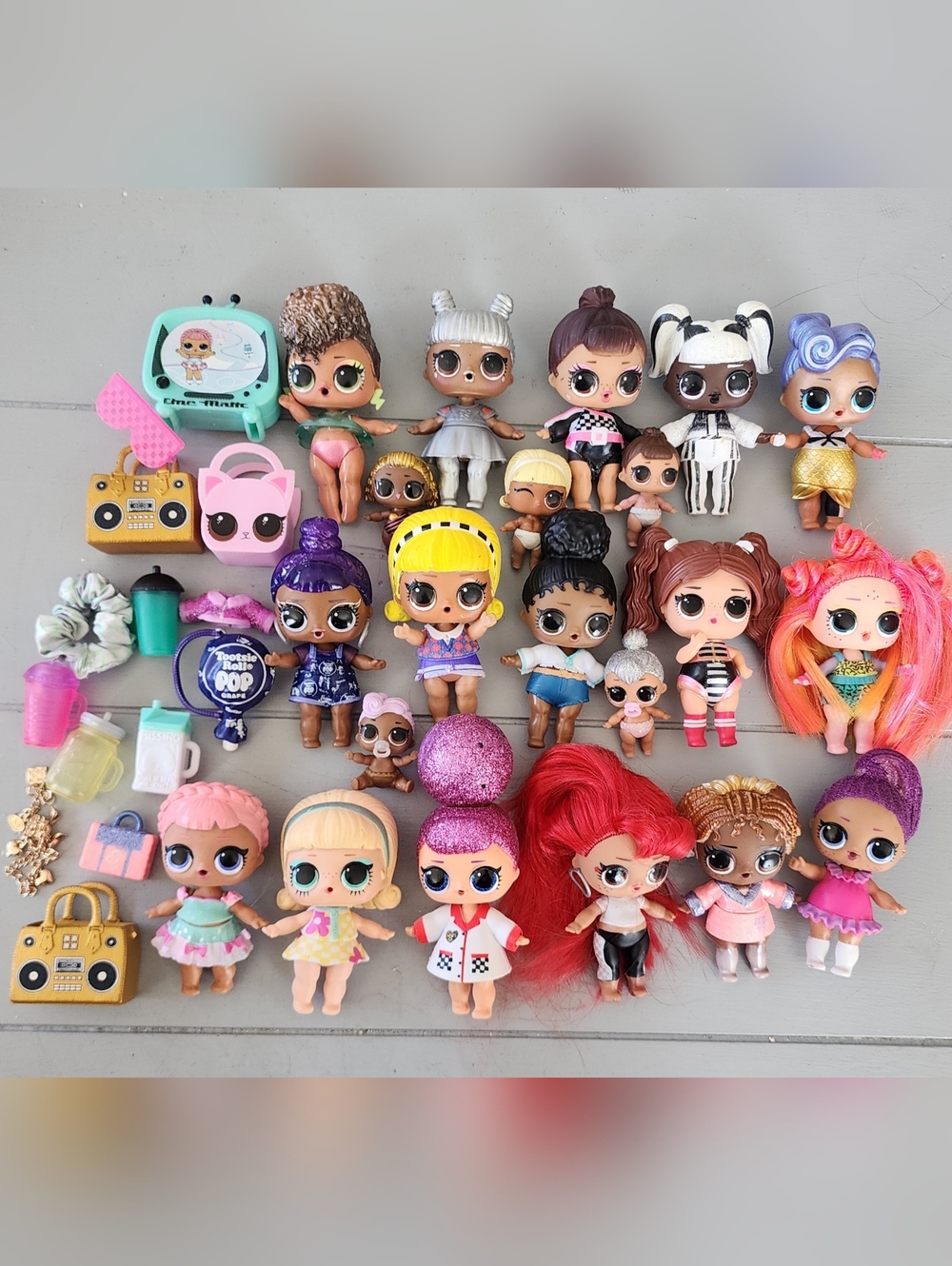 🎀 MGA LOL SURPRISE DOLL LOT 21 DOLLS AND ACCESSORIES 🎀